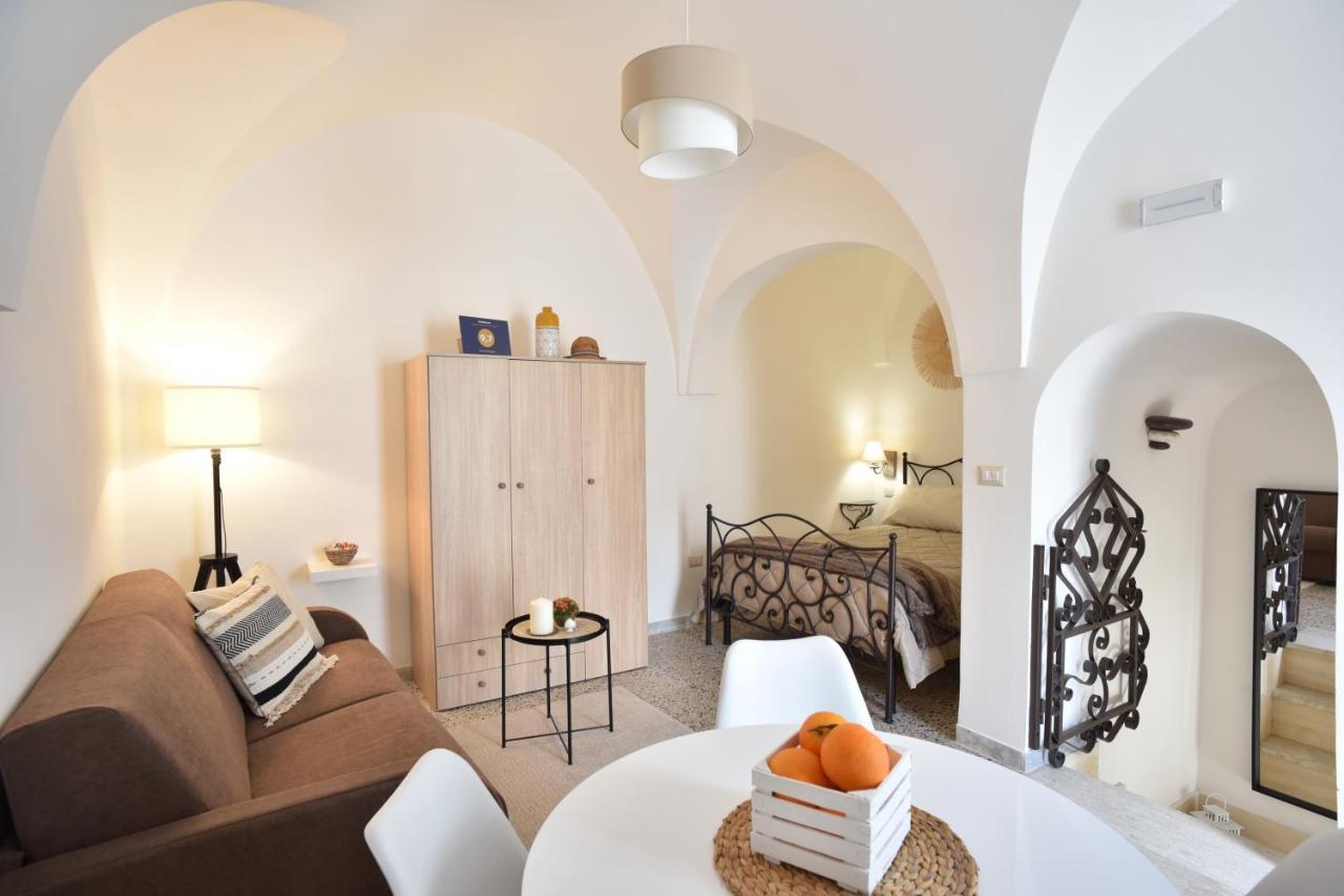 Casa Di Peppino Villa เชจลีเมสซาปิกา ภายนอก รูปภาพ