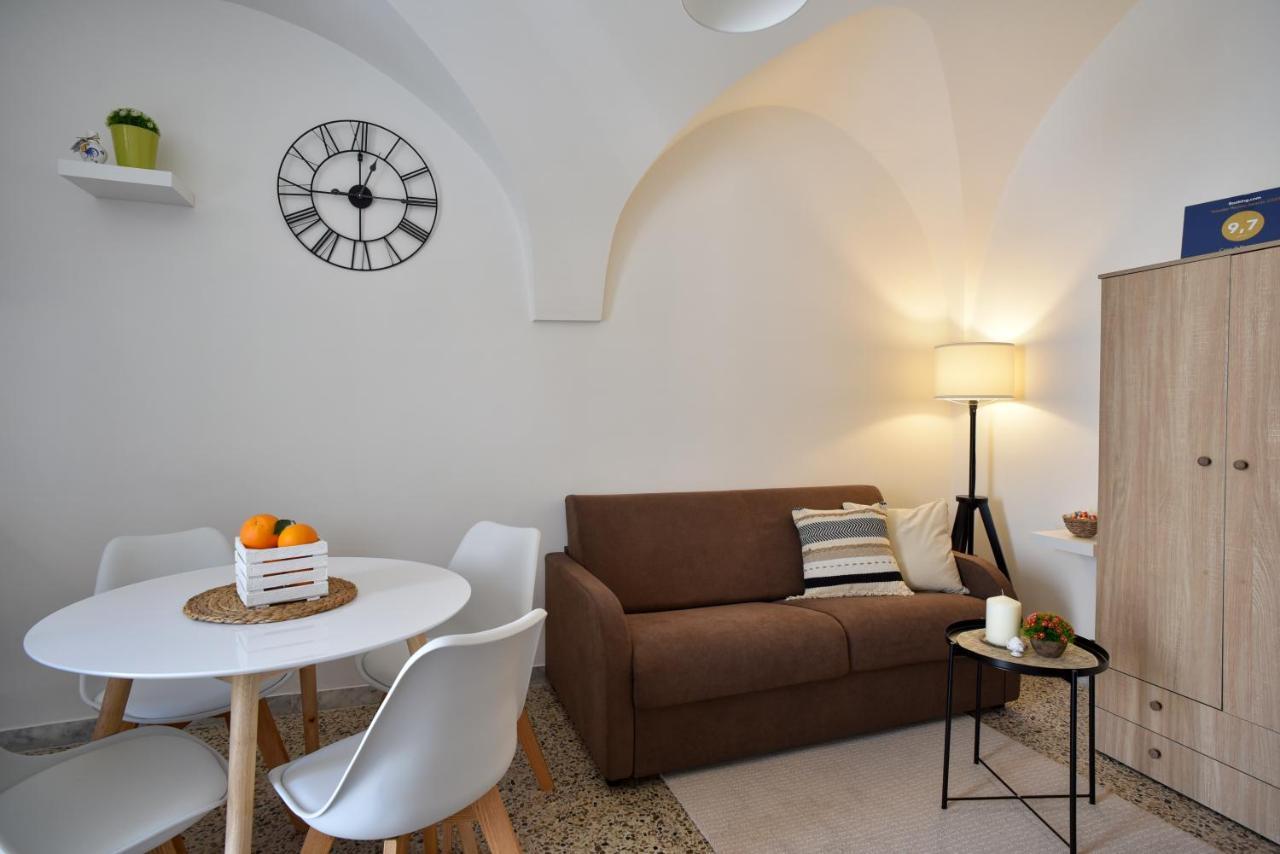 Casa Di Peppino Villa เชจลีเมสซาปิกา ภายนอก รูปภาพ